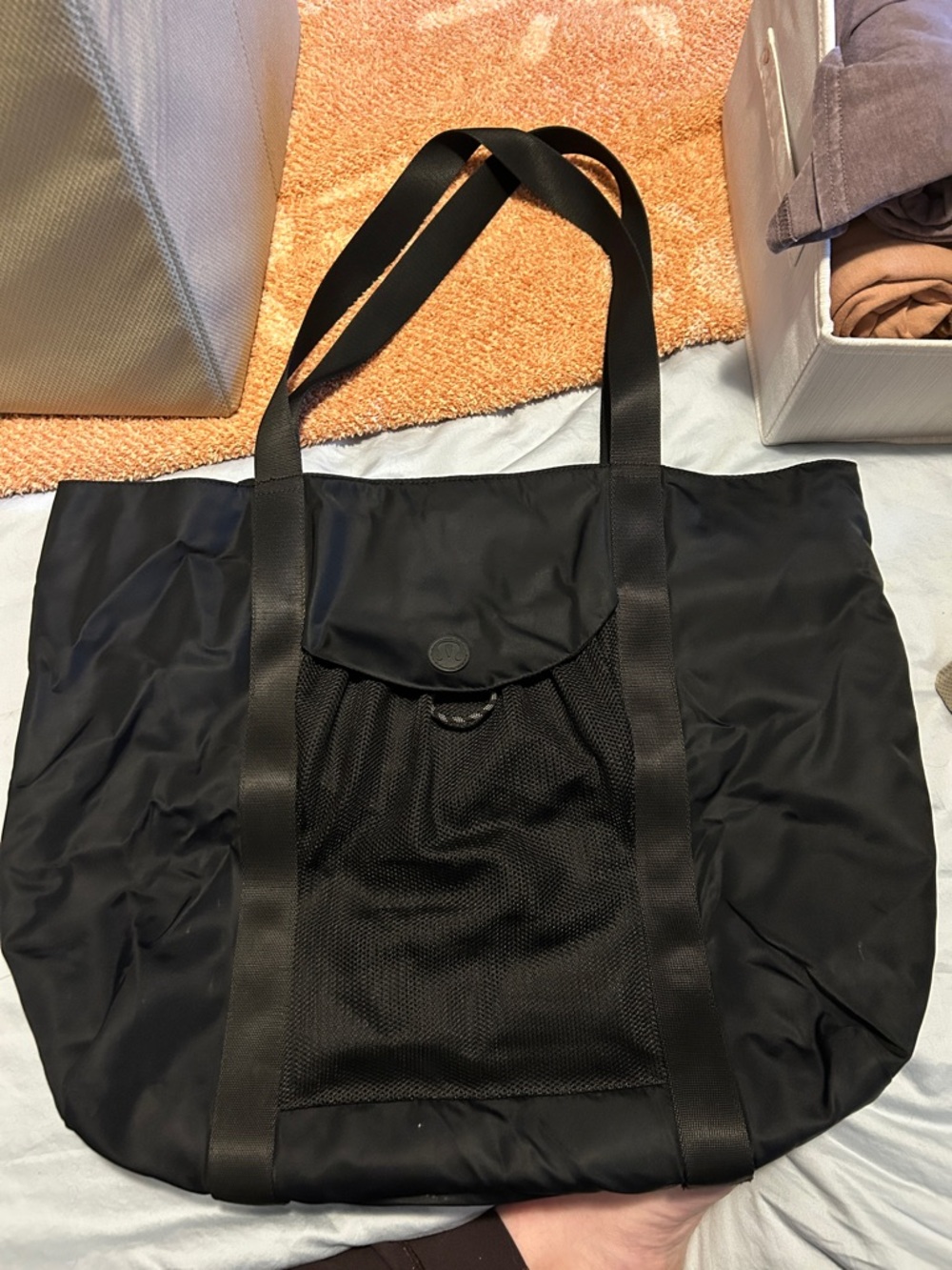 Lululemon black tote bag